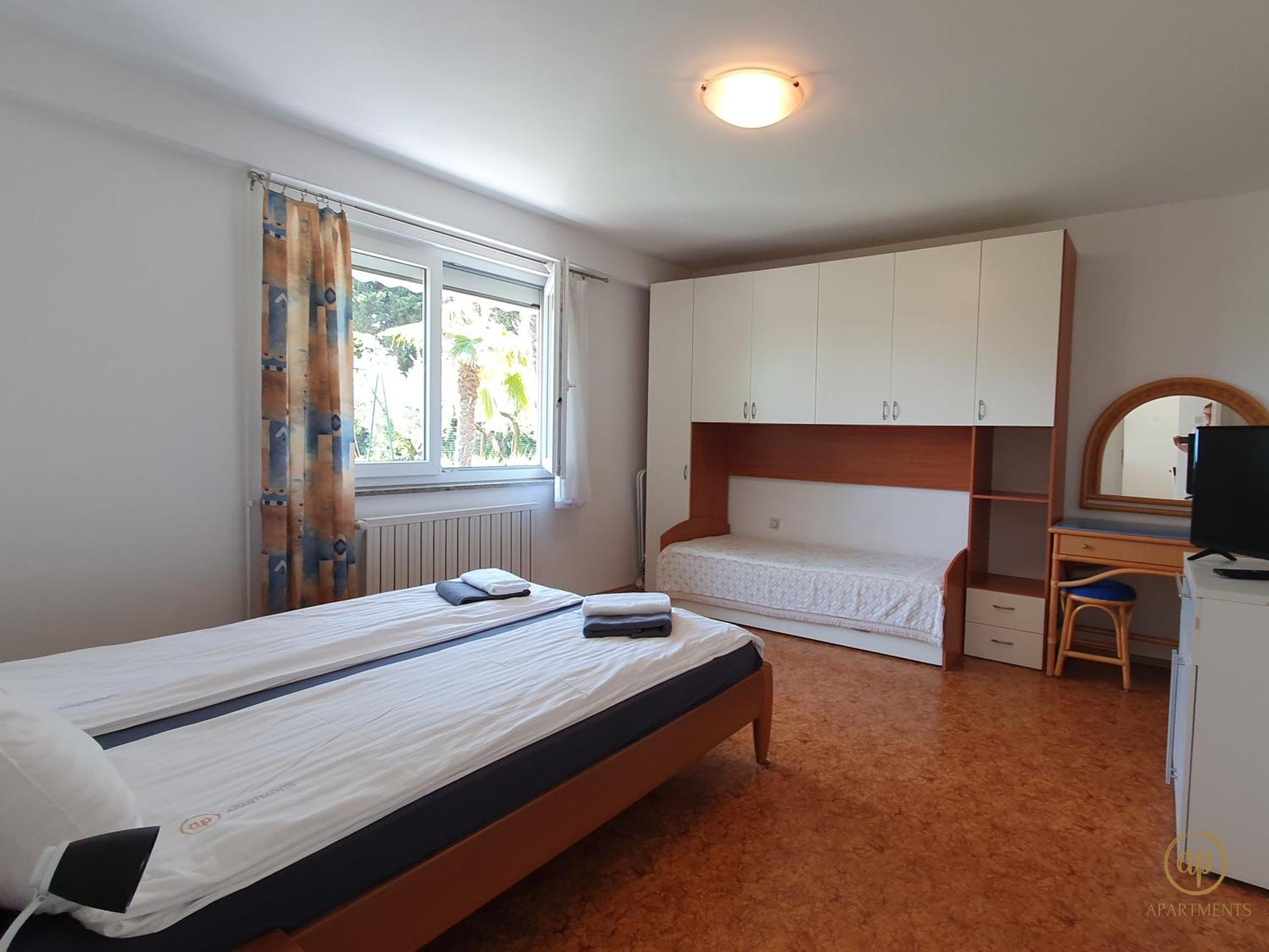 Apartment With Seaview And Garden For 6 Portoroz Luaran gambar