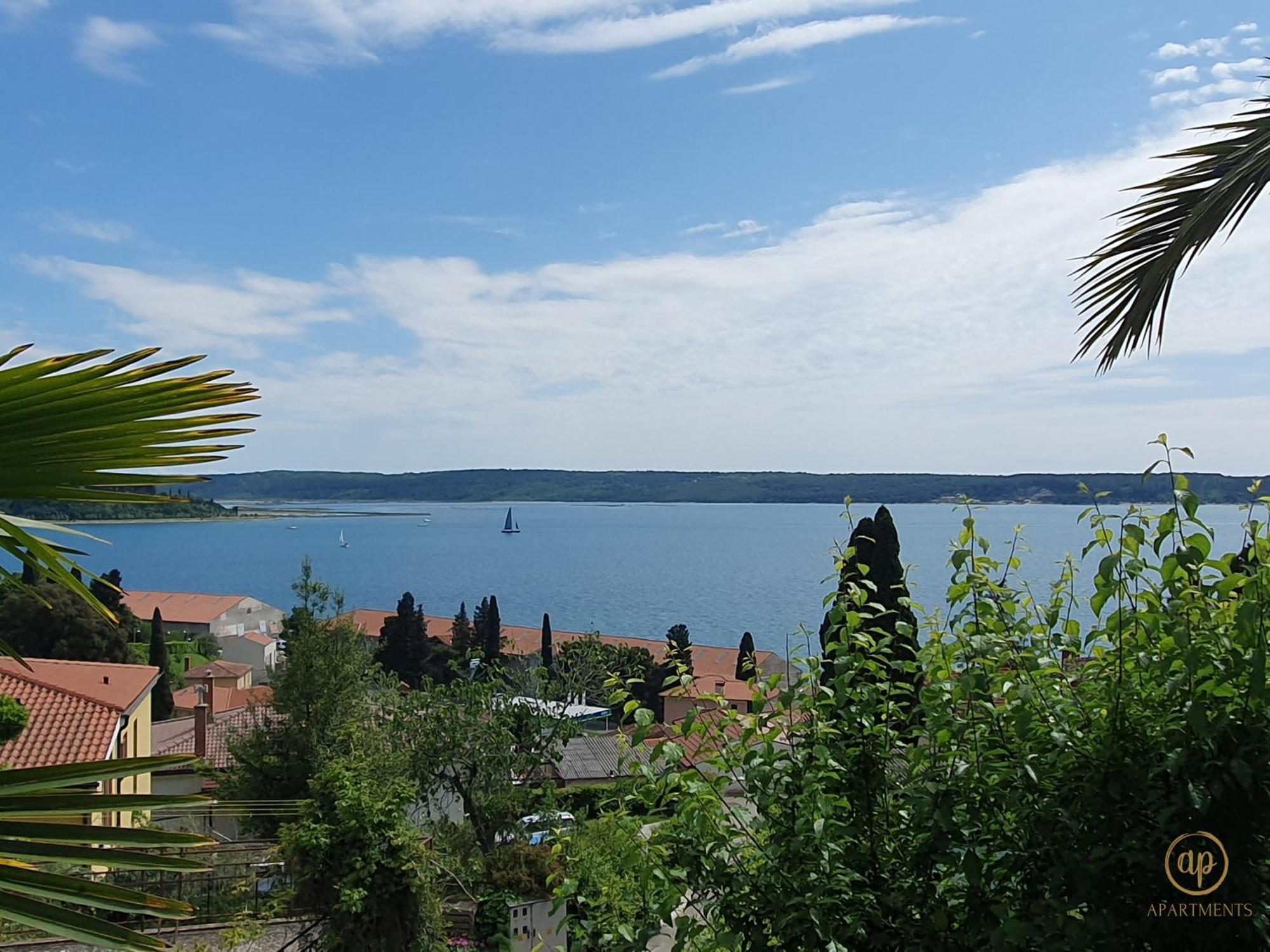 Apartment With Seaview And Garden For 6 Portoroz Luaran gambar