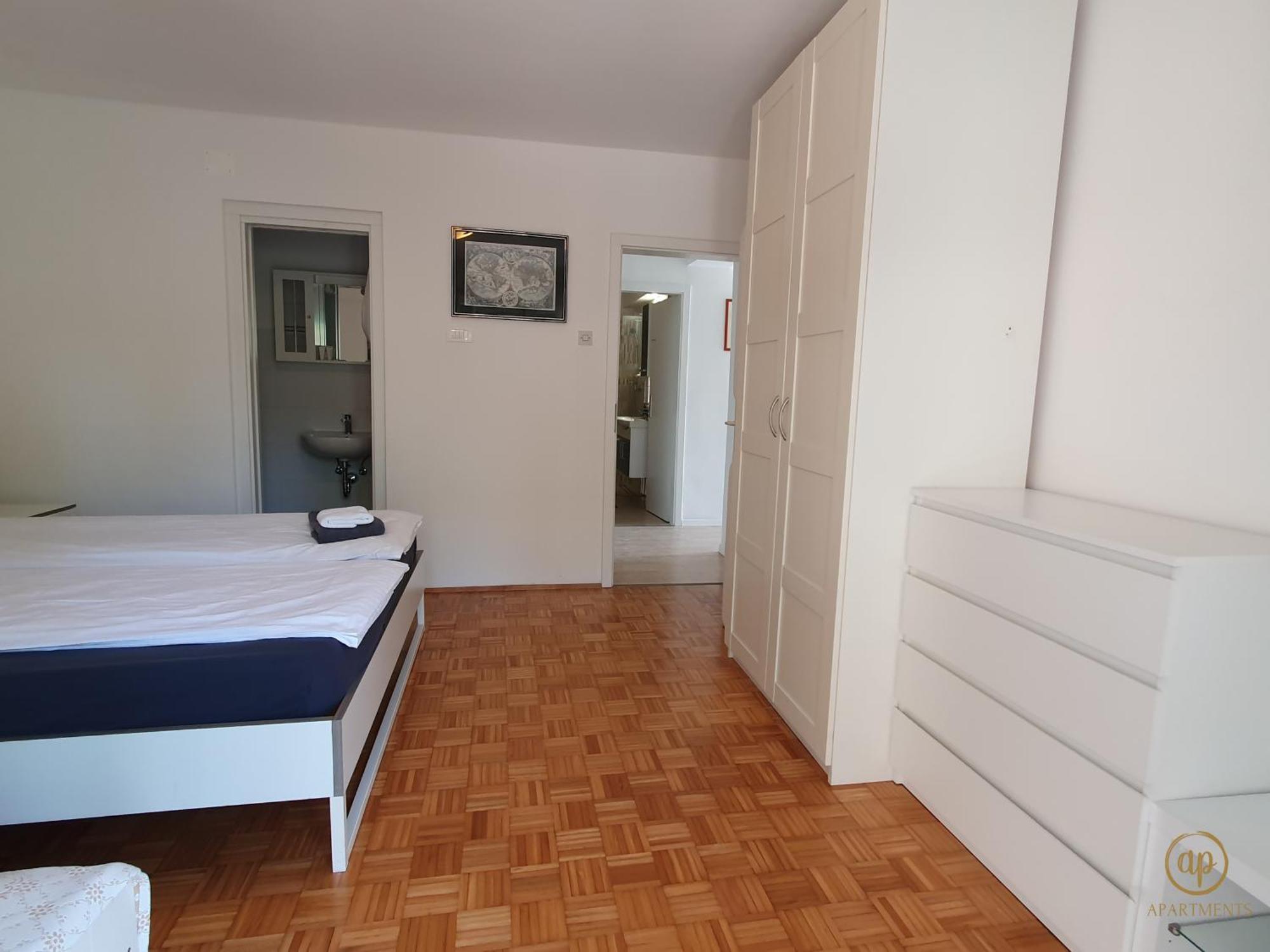 Apartment With Seaview And Garden For 6 Portoroz Luaran gambar